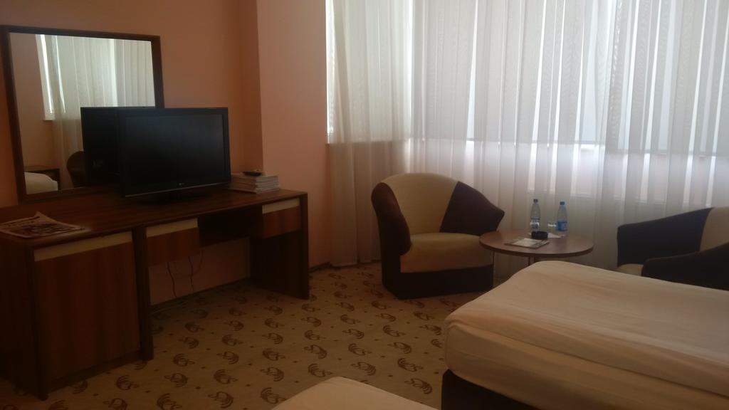 River Side Hotel Mingacevir Cameră foto