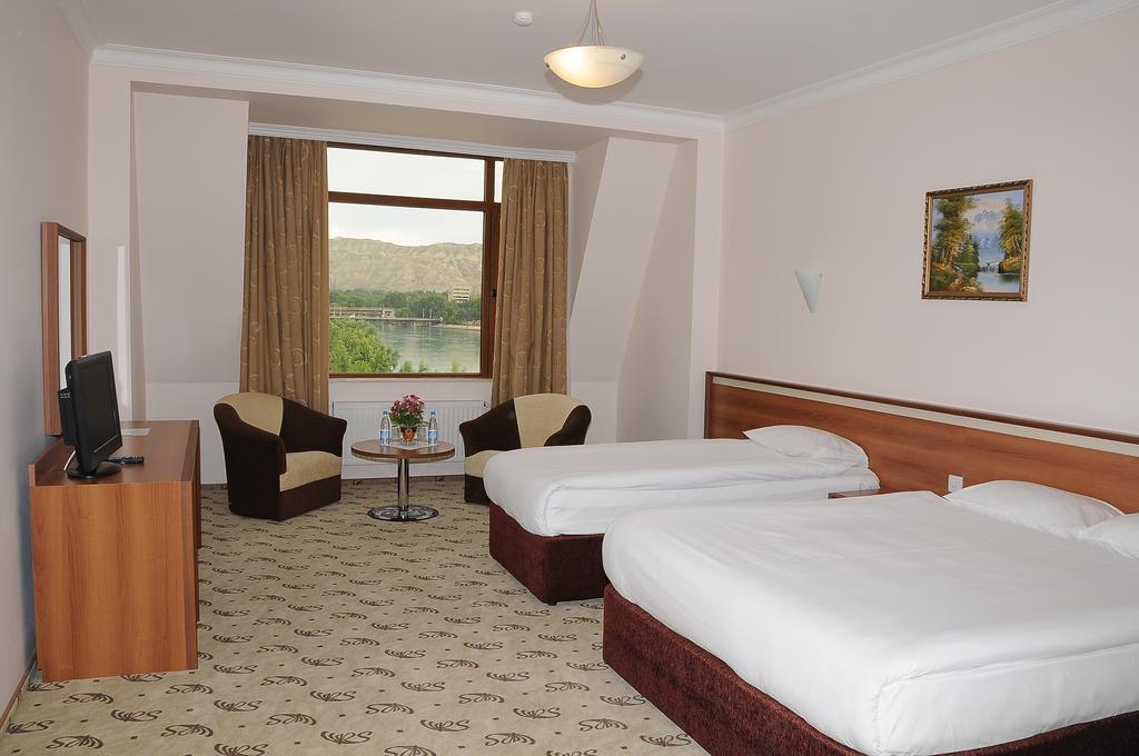 River Side Hotel Mingacevir Cameră foto
